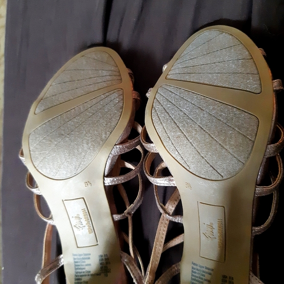 FIONI golden gladiator greek goddess buckle stiletto open toe heels Size 8.5 - Picture 7 of 12